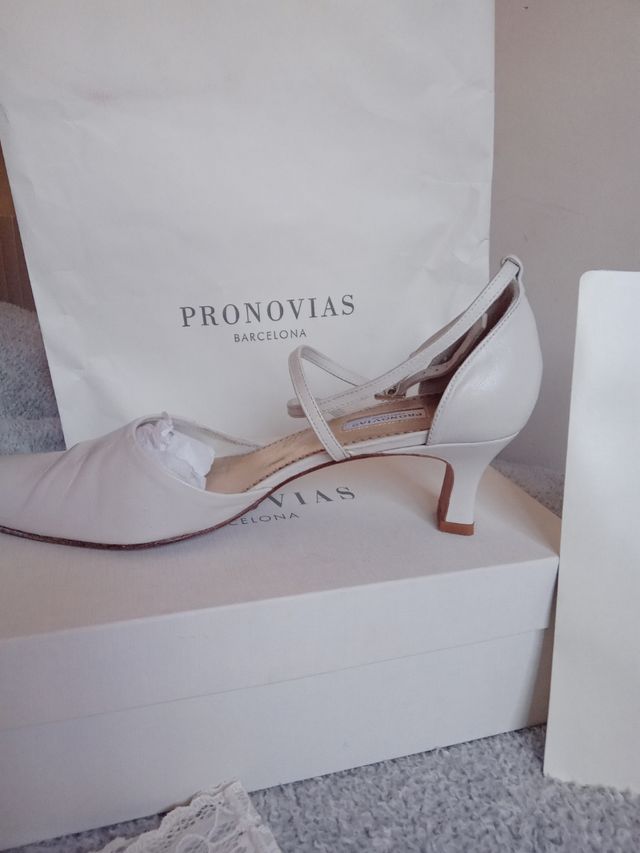 Tacones Pronovias Zapatos Fiesta Tacon Ancho Pedro Miralles Novia