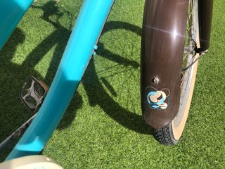 Bici de paseo azul turquesa