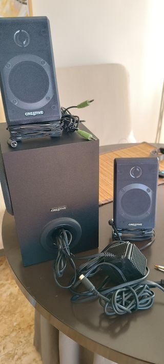 altavoz 2.1