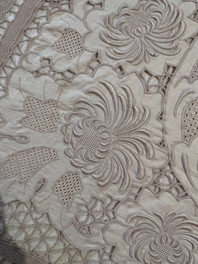 COLCHA ENCAJE VENECIANO