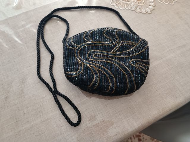 BOLSO DE FIESTA CON PEDRERÍA
