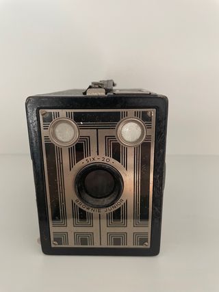 Six 20 brownie junior