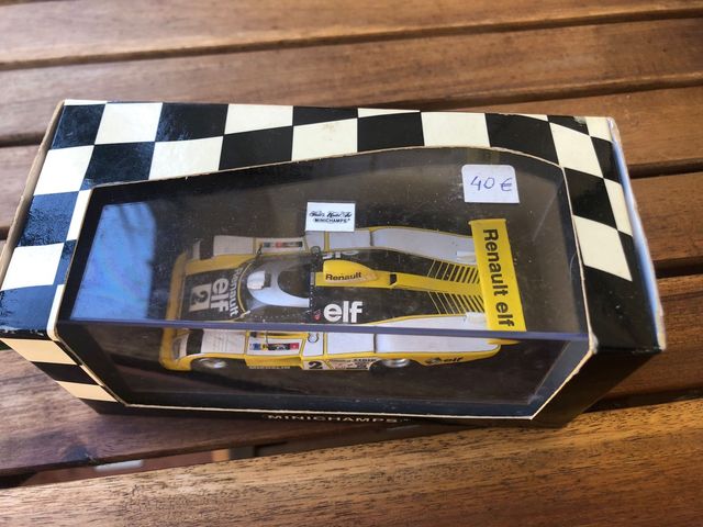 Coche Renault Alpine A 442B Minichamps