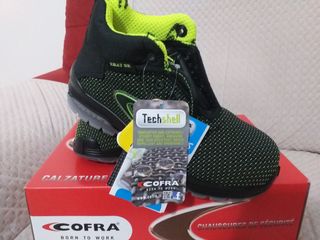 Scarpe da lavoro donna.