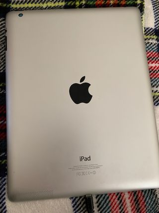 IPAD 4  A1458  16GB