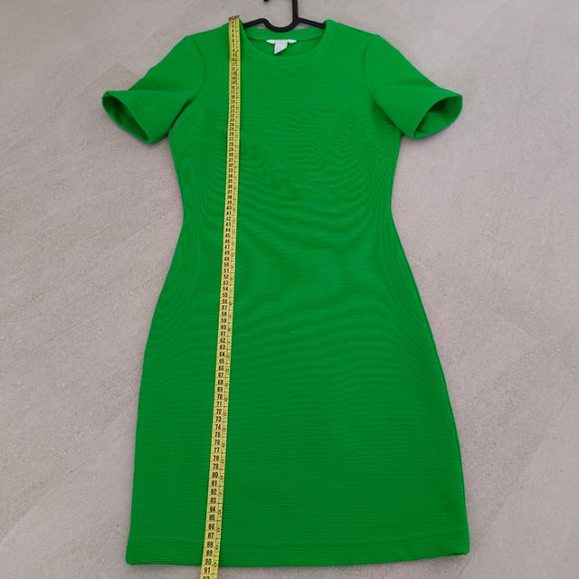 1€: Vestido verde H&M T.XS
