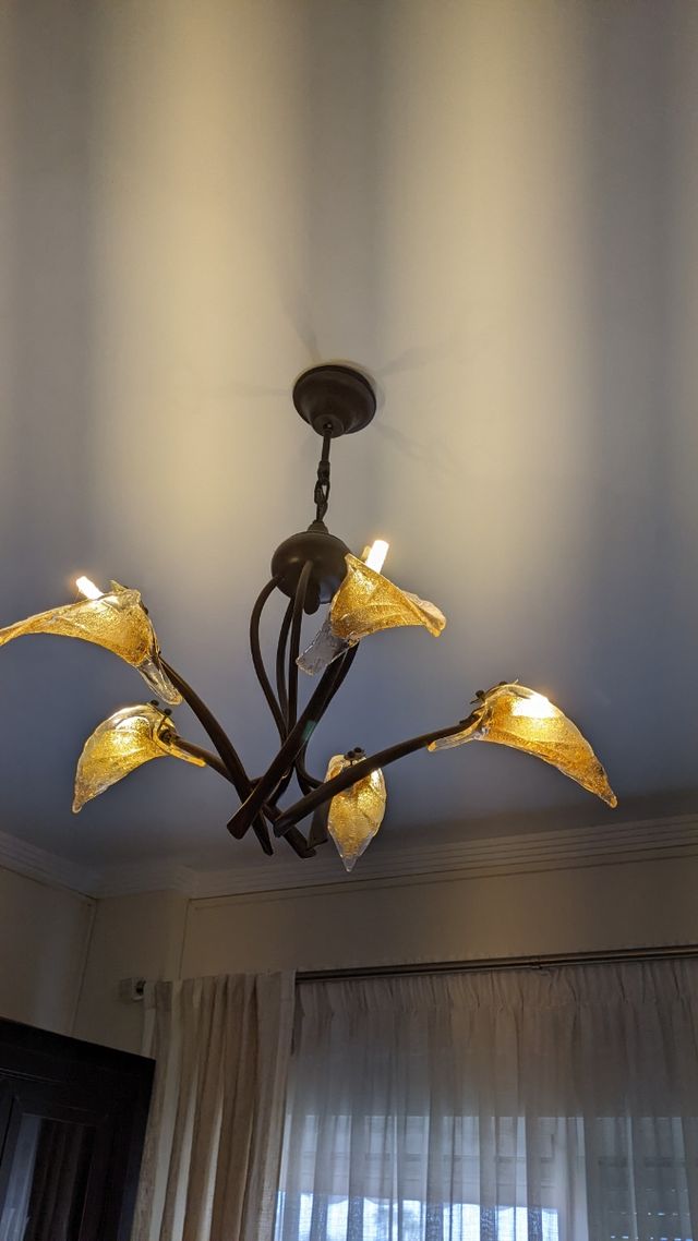 Dos Lámparas. Regalo 9 bombillas LED