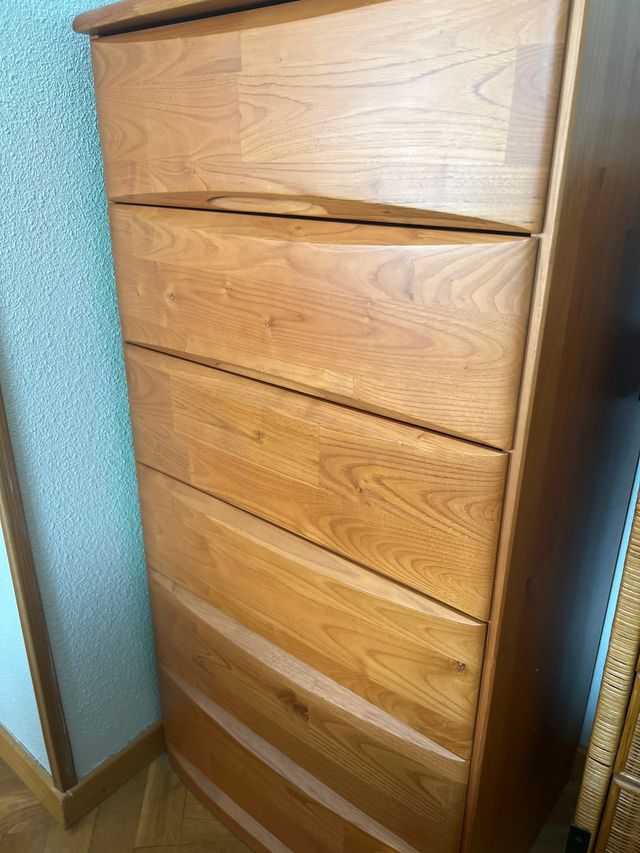 Comoda madera cerezo macizo