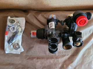 Válvula de 3 vías ref: S1079100  Saunier Duval.