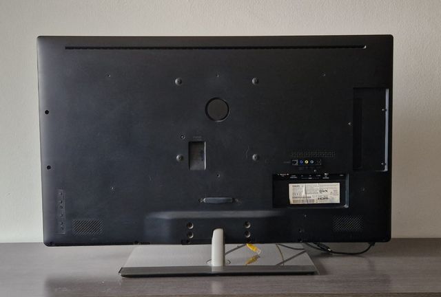 TV Philips 40"