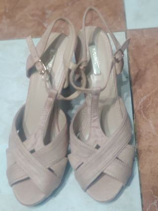 zapatos de tacón 