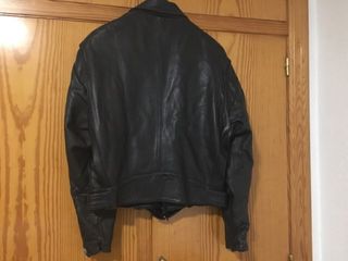 Chaqueta motera