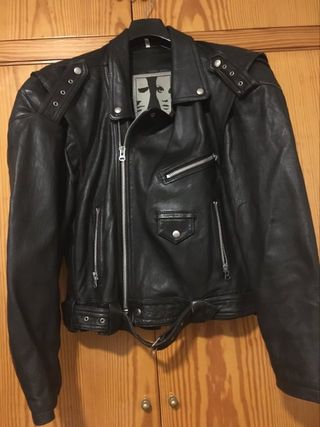 Chaqueta motera