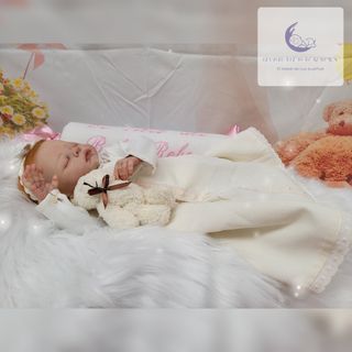 Bebé Reborn Pelo injertado