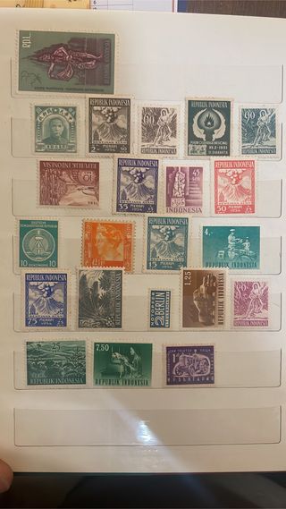 Francobolli e cartoline postali