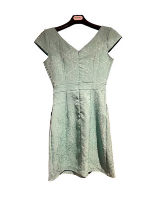 Vestido azul celeste elegante