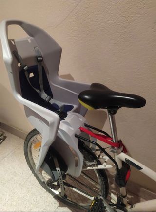 Silla infantil para bicicleta.