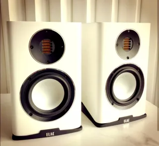 Nuevos HI-END ELAC Carina Altavoces 400w Atmos DJ