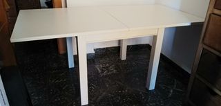 Mesa de madera extensible