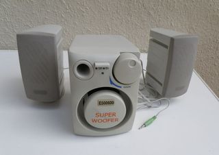 Altavoces para ordenador de 15 watios