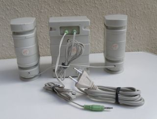 Altavoces para ordenador de 15 watios