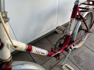 Bicicleta antigua Gac plegable roja