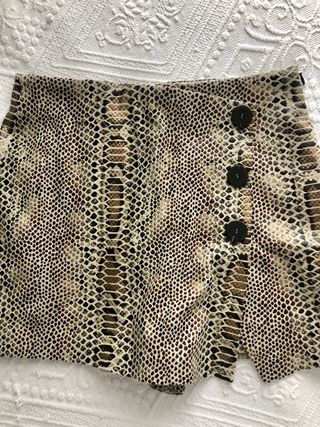 Falda pantalón Zara TRF