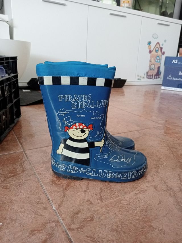 botas de agua de pirata n°25