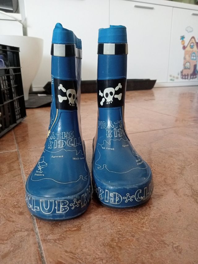 botas de agua de pirata n°25