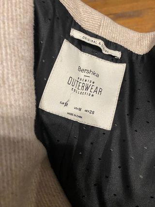 Abrigo beige Bershka