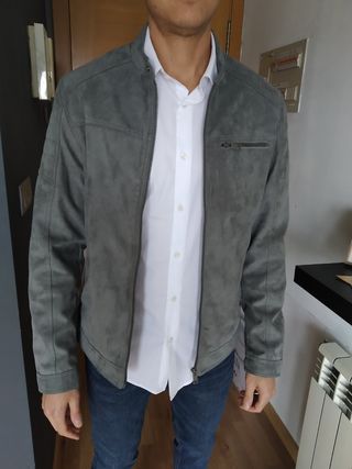 Chaqueta gris (precio no negociable)