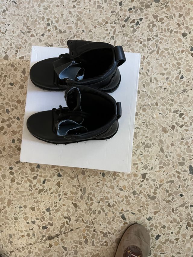 Botas militares de piel