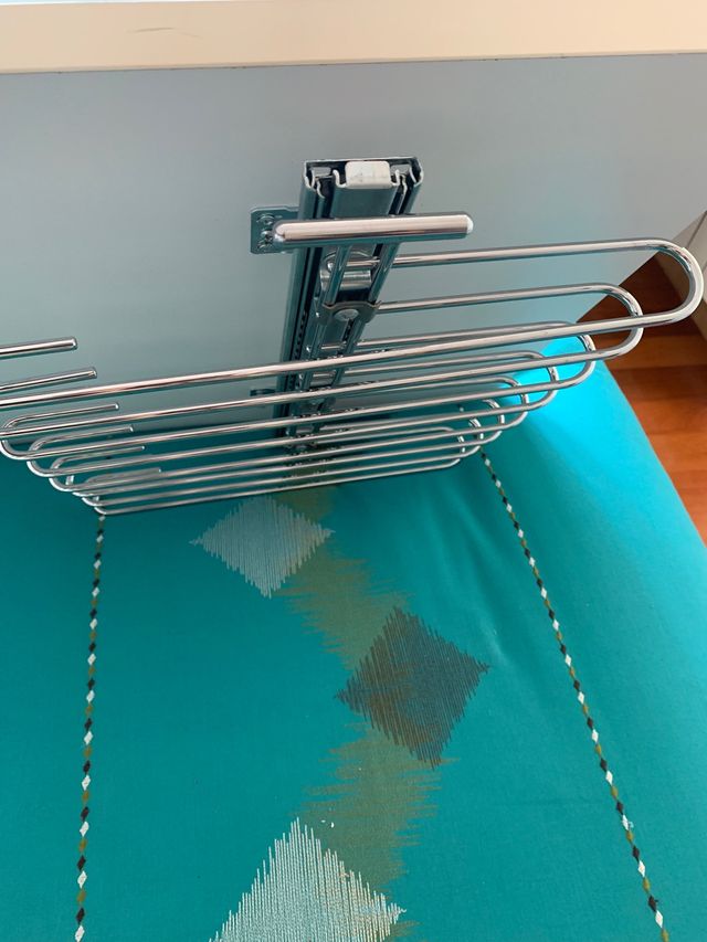 Pantalonero extraible