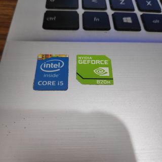 ASUS F555L i5 8gb 480gb ssd