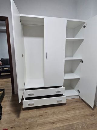 armarios económicos(puerta abatible,puerta correde