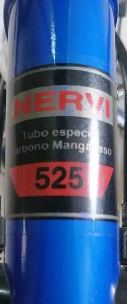 bicicleta de carretera prácticamente nueva