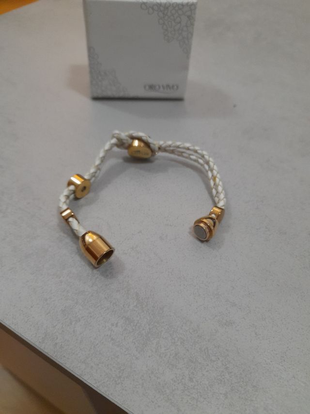 Pulsera LOTUS CUERO