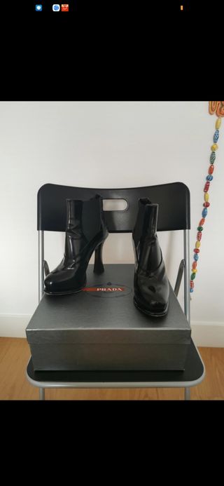 botines Prada 