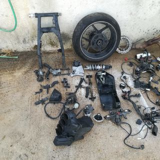 peças Kawasaki z750 de 2008