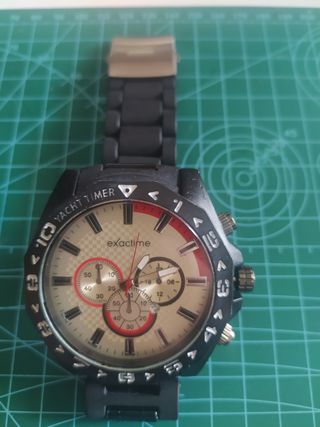 Bonito reloj deportivo