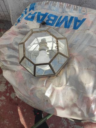 lampara de pared antigua