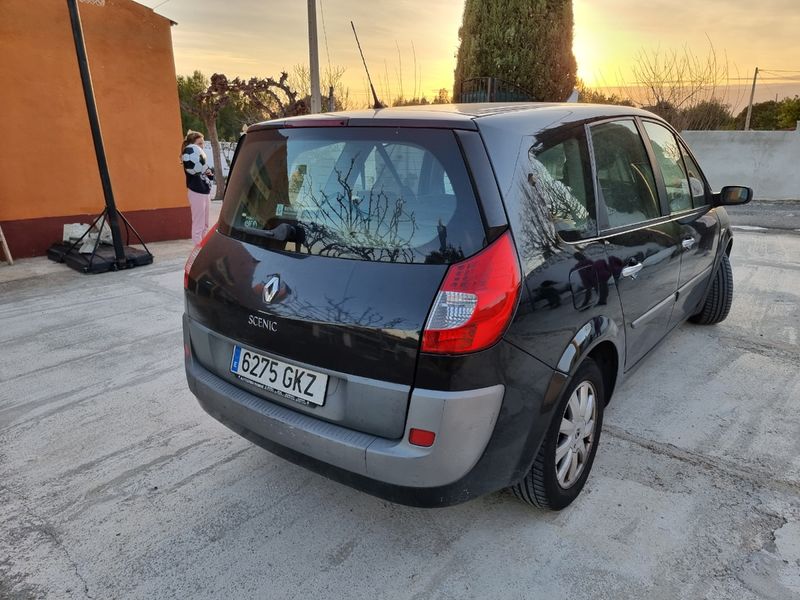 Renault Scenic 2009 - foto 1