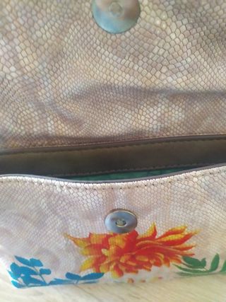 Bolso desigual. Nuevo
