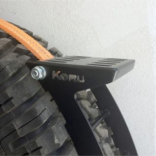 PELDAÑO PARA RUEDA DE REPUESTO KORU