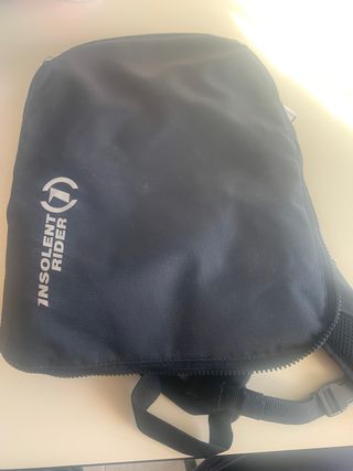 Mochila guarda casco insolent rider prac nuevo