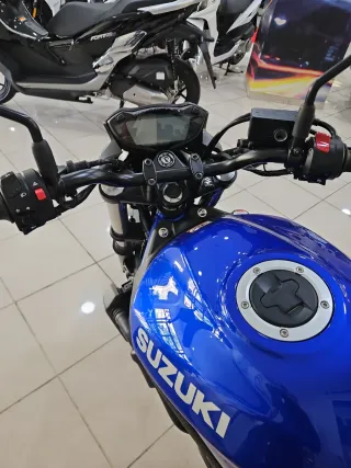 SUZUKI SV 650