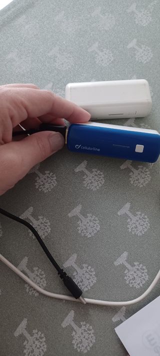 2 caricabatteria cellulare portatili