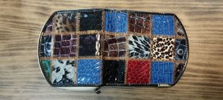 Cartera Temanli piel y charol. REBAJADO