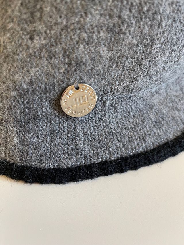 Cappello donna grigio J Lo