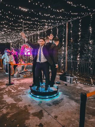 Alquiler Giro 360º para bodas - videobooth